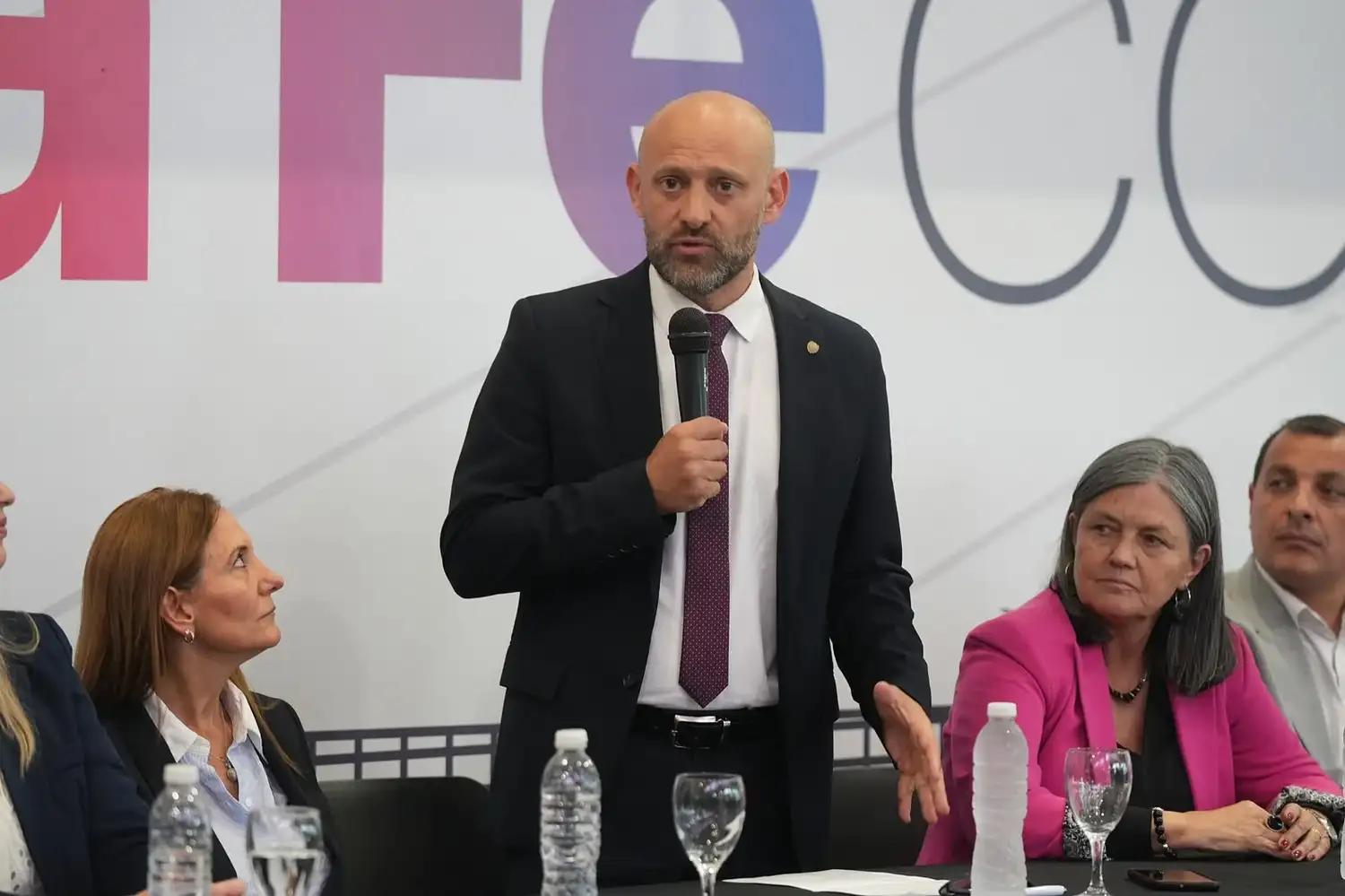 ministro de Desarrollo Productivo, Gustavo Puccini presentó las nuevas rutas - 1