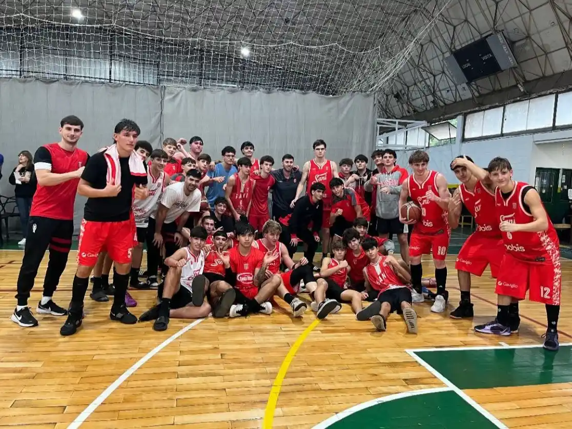 Las categorías masculinas de San Isidro ganaron en sus tres presentaciones.