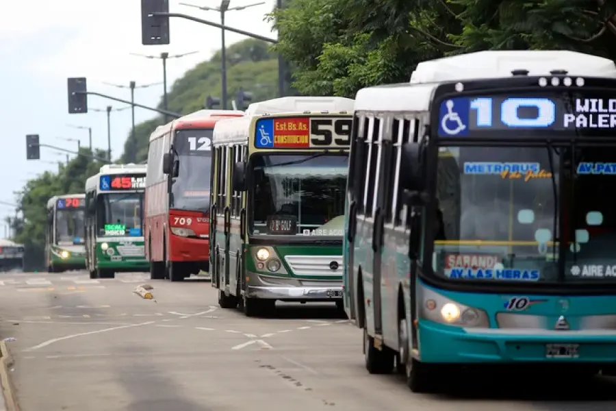 Conflicto por los subsidios: Giuliano insistió en que la Ciudad "debe hacerse cargo de su propio transporte"