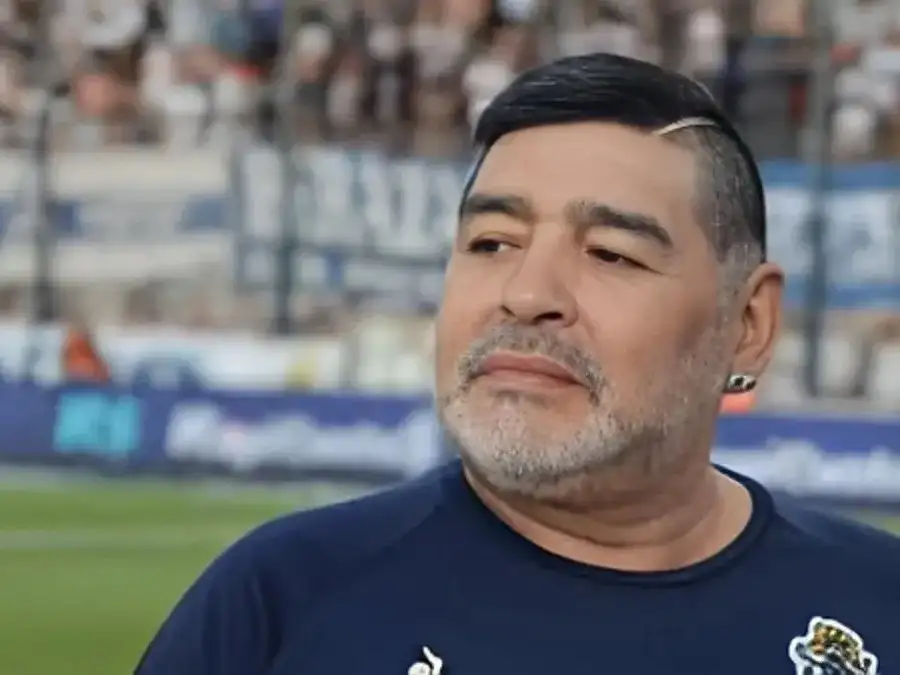 Diego Maradona.