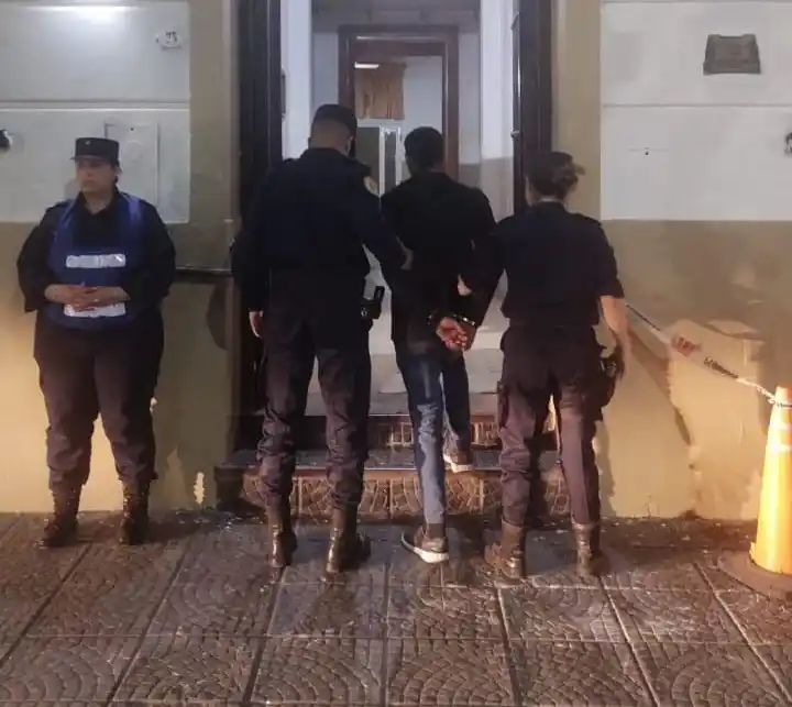 Detienen a un hombre con pedido de captura en Victoria por diversos delitos contra la propiedad