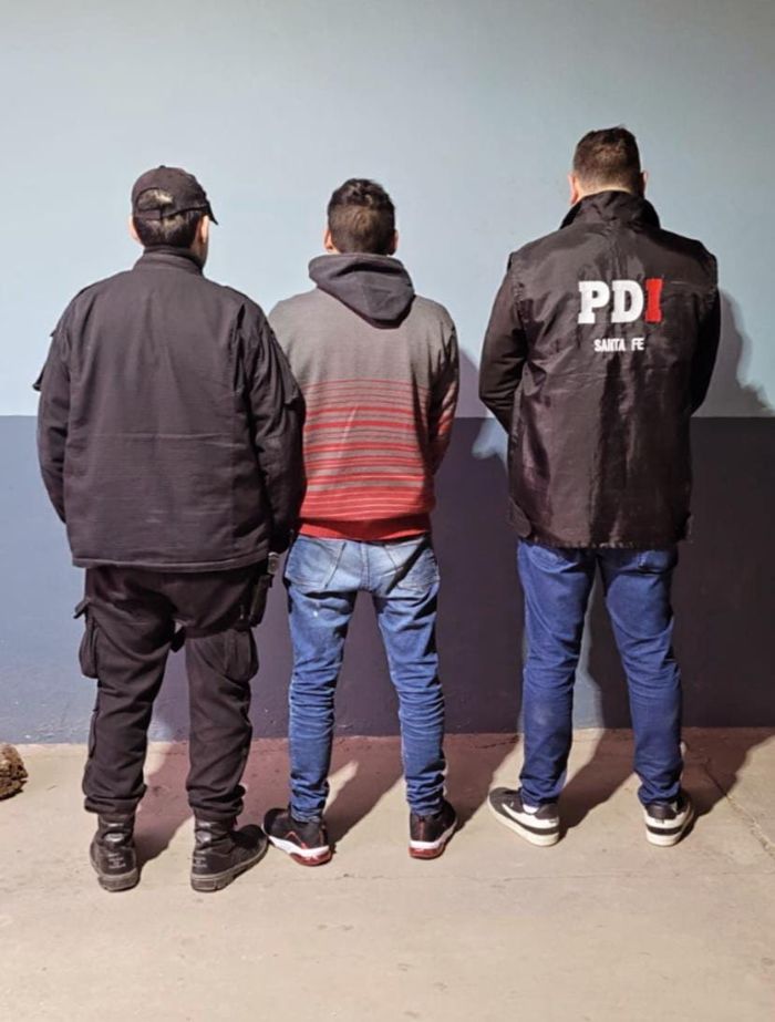 SAN JUSTO: PDI DETUVO A UN HOMBRE POR HURTO - 2