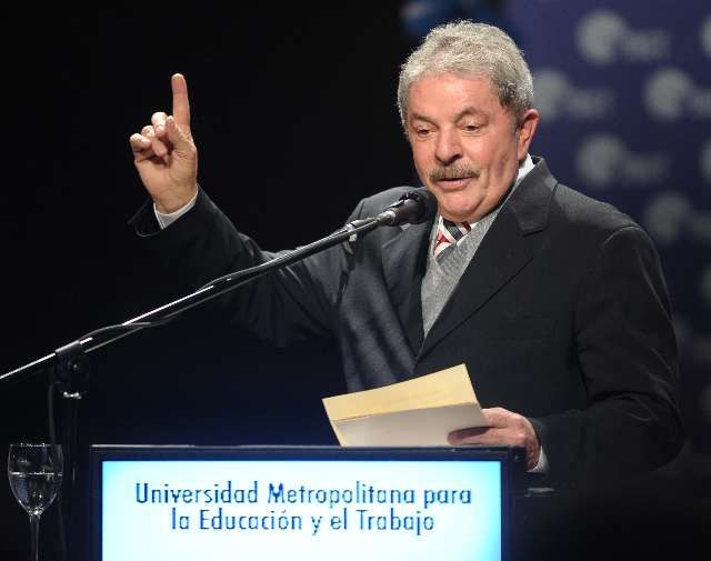 Lula da Silva será distinguido con títulos honoríficos por su defensa de la educación pública