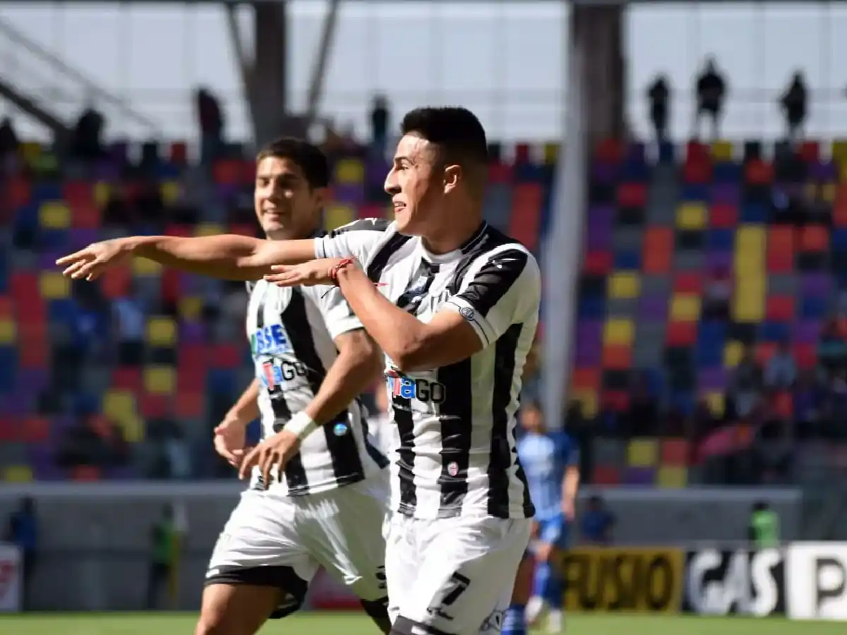 Central Córdoba goleó a Godoy Cruz