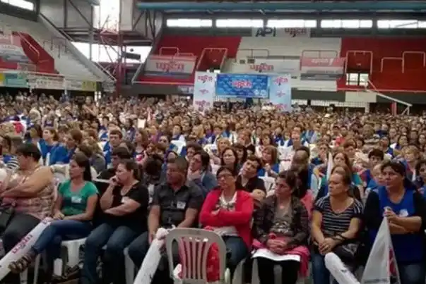 UPCN y ATE aceptaron la propuesta salarial del gobierno provincial