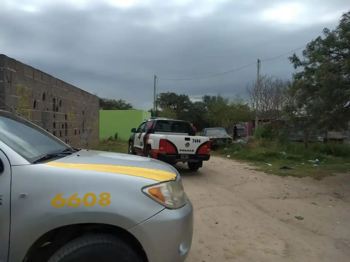 Balnearia: allanan una casa, recuperan un celular robado y detienen a un hombre 