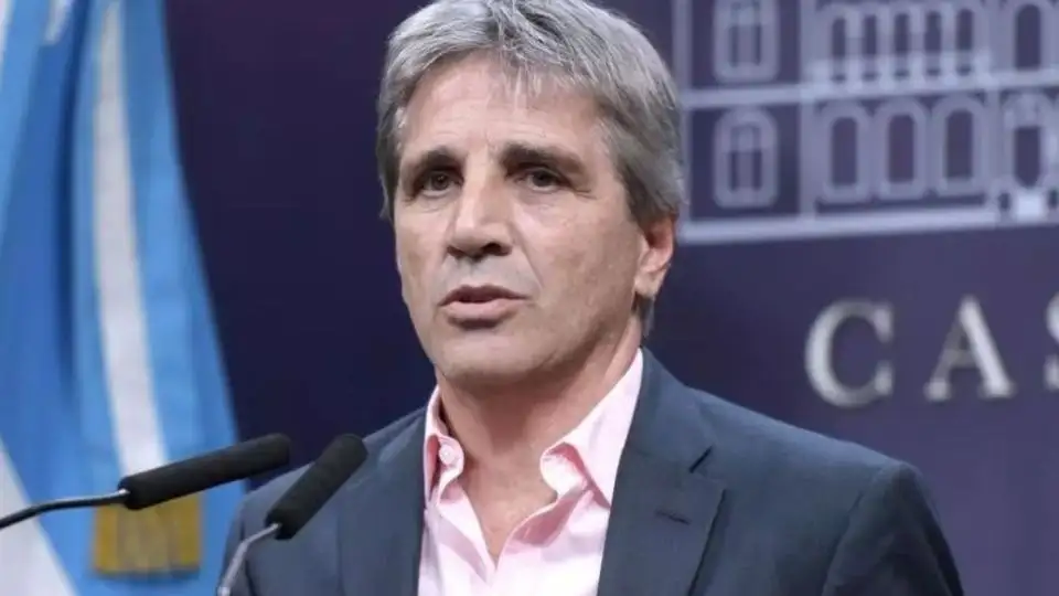 Luis Caputo.