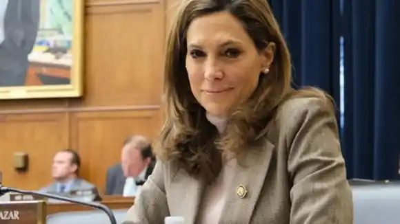 Congresista María Elvira Salazar sigue buscando acuerdo con la Casa Blanca para que TPS de venezolanos permanezca (VIDEO)