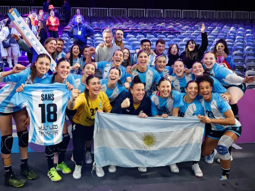 La Garra espera rival para la fase final del Mundial femenino de Handball.Foto: @CAHandball