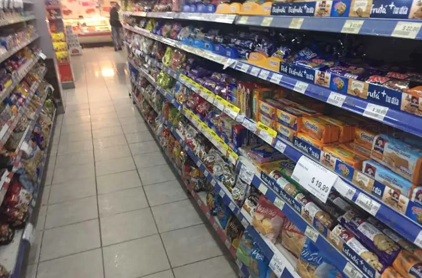 La crisis del dólar paralizó la entrega de productos a supermercados