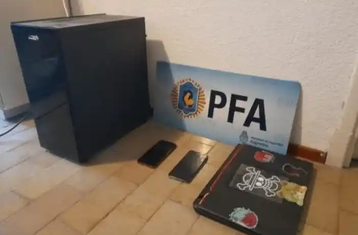 El operativo se realizó en un departamento de Gascón al 2100.