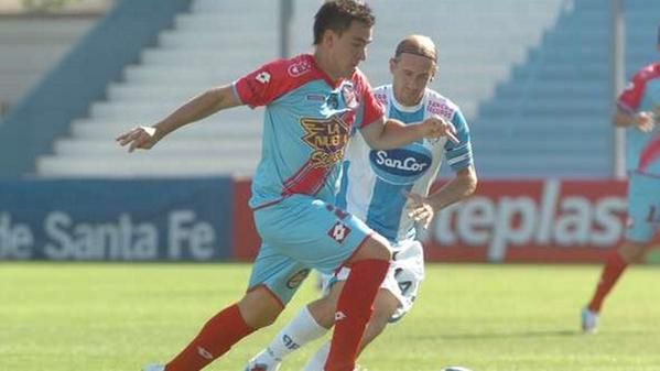 Arsenal goléo a Rafaela y sueña con clasificar a la Copa Sudamericana