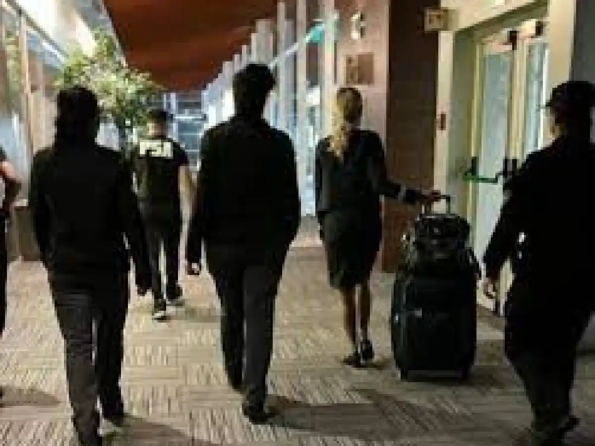 El insólito error por el que detuvieron a la azafata de Aerolíneas Argentinas por la amenaza de bomba del vuelo a Miami