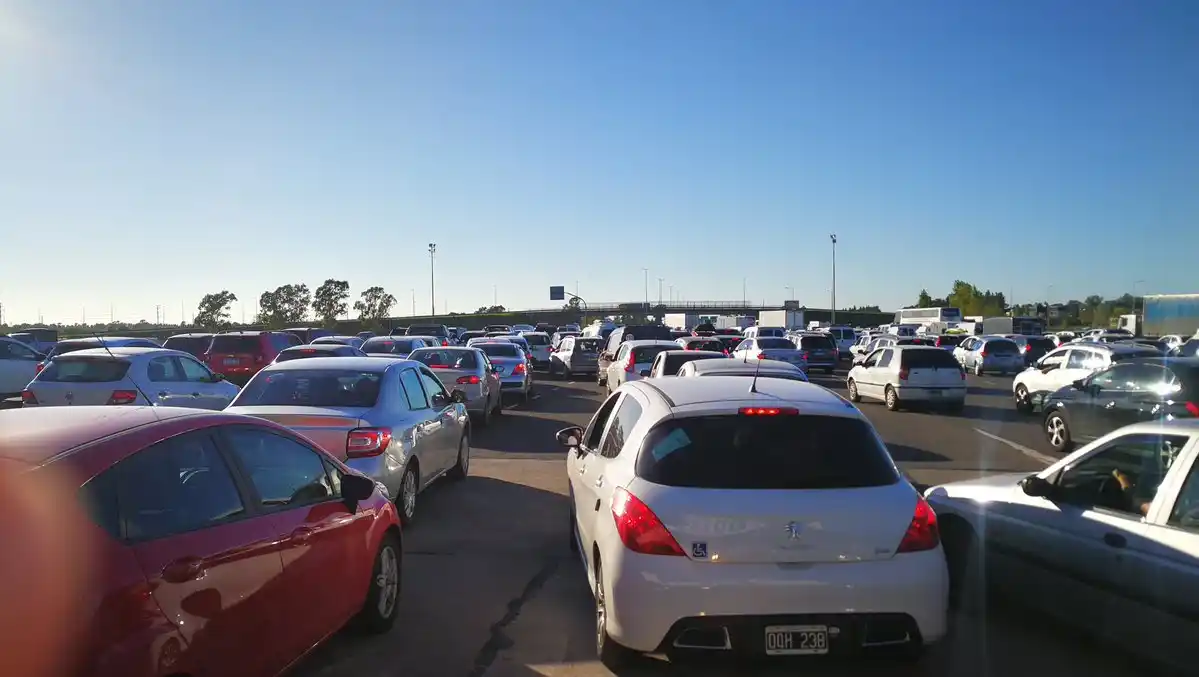 Fin de semana largo de Carnaval: Gran caudal de tránsito en las rutas hacia la costa atlántica