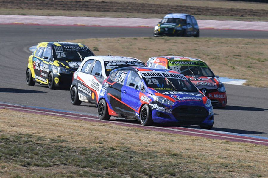 El Turismo Pista se presentó en Toay