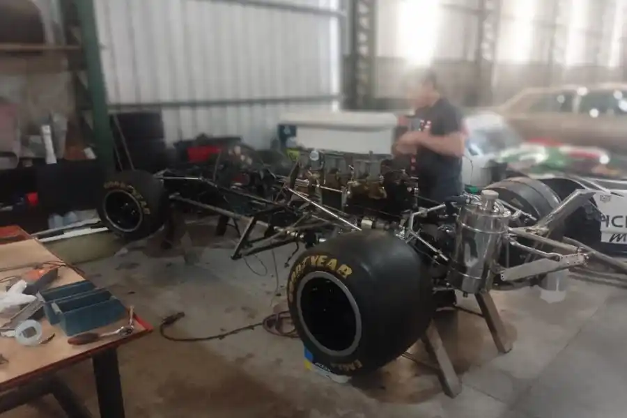 VIDEO | Volvió a rugir el motor de un recordado auto en Rafaela