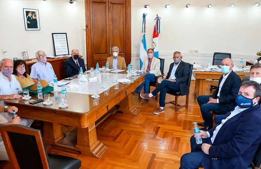 El gobierno provincial realizó una nueva oferta salarial a gremios estatales