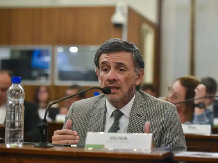 Advierten que la reforma previsional traslada el ajuste a docentes, policías y trabajadores de la salud