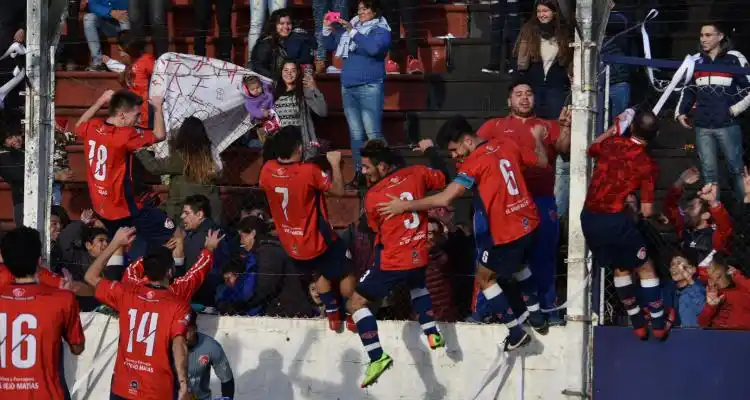 Mitre campeón del Apertura Jorge Santiso