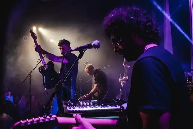 La banda es una de las más consolidadas y reconocidas en Tandil, con una amplia trayectoria en la música