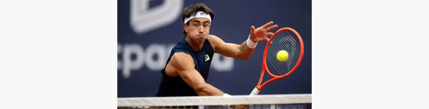 Francisco Comesaña es el nuevo 54 del mundo.