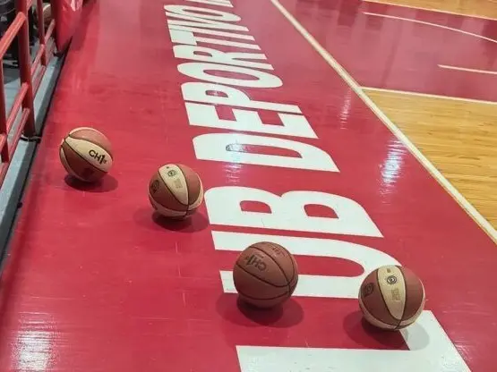 El Polideportivo "Pasión Roja" de Ataliva recibirá a las 21:30 , el primer juego de la final del Clausura Femenino d ela ARB.Foto:ARB