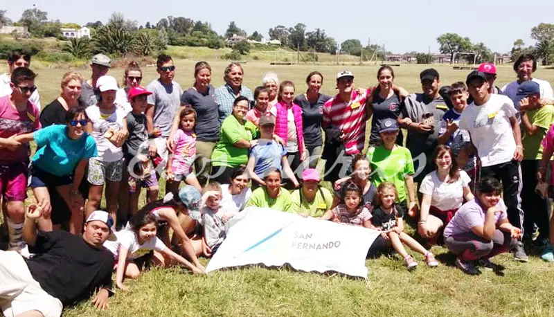 Un grupo de San Fernando visitó el Centro de Equinoterapia