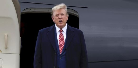 Marcha y contramarcha: Tras anunciar aranceles del 50% contra Canadá, Trump dió marcha atrás