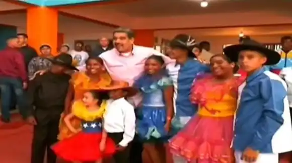Maduro anunció nuevos financiamientos: MÁS DE 4,5 MILLONES DE DÓLARES para mujeres y jóvenes