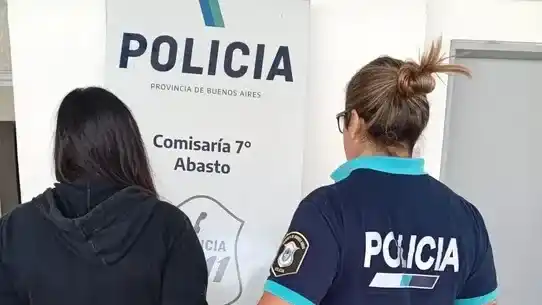La Plata: atropelló a su pareja tras una pelea y quedó detenida