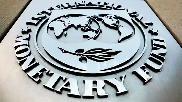 El Gobierno se comprometió a hacer una serie de ajustes con el Fondo Monetario Internacional