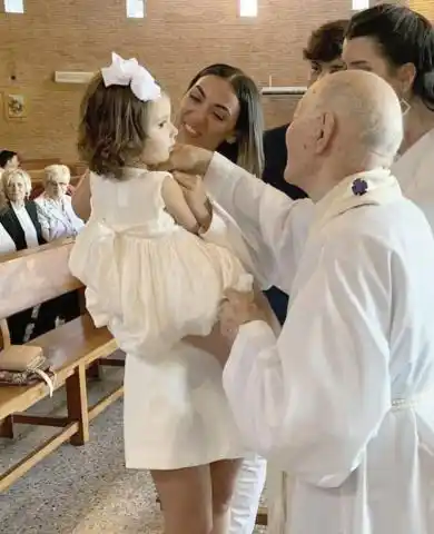 Floppy Tesouro bautizó a su hija y el papá no fue porque "no es creyente"
