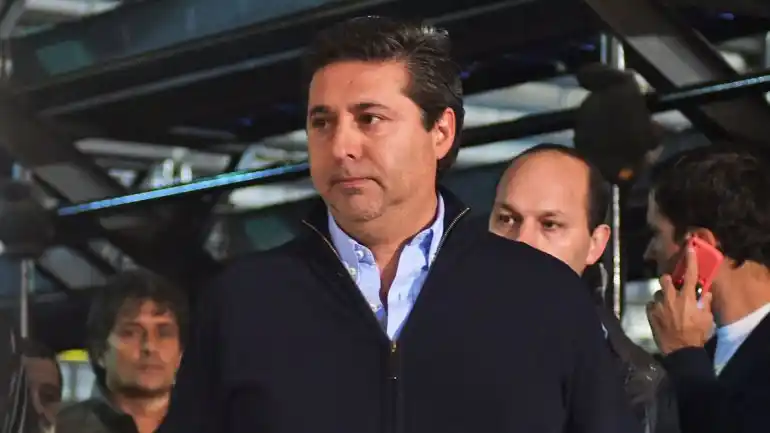 Angelici: "No estoy de acuerdo, el partido tendría que haberse continuado"