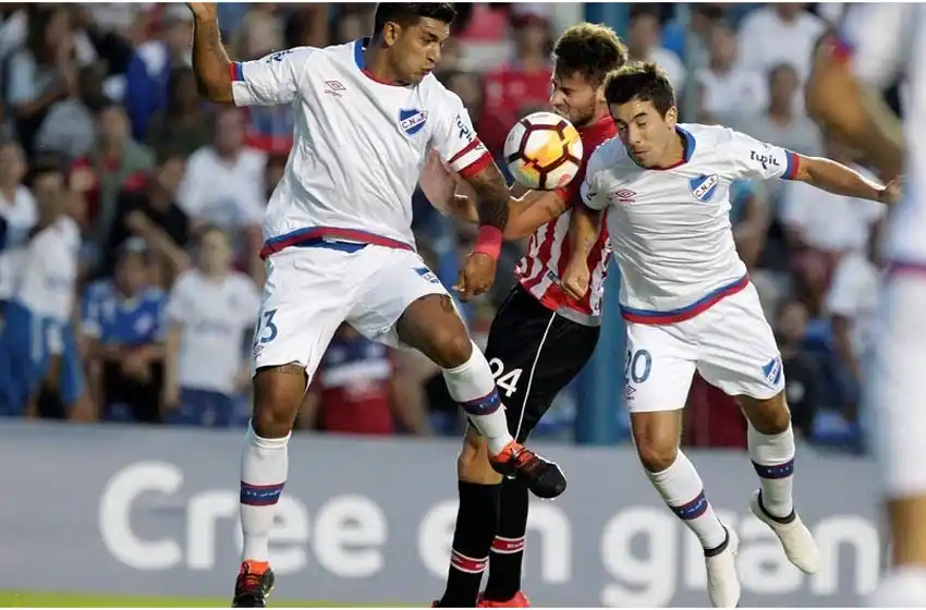 El Pincha hizo negocio en el debut copero