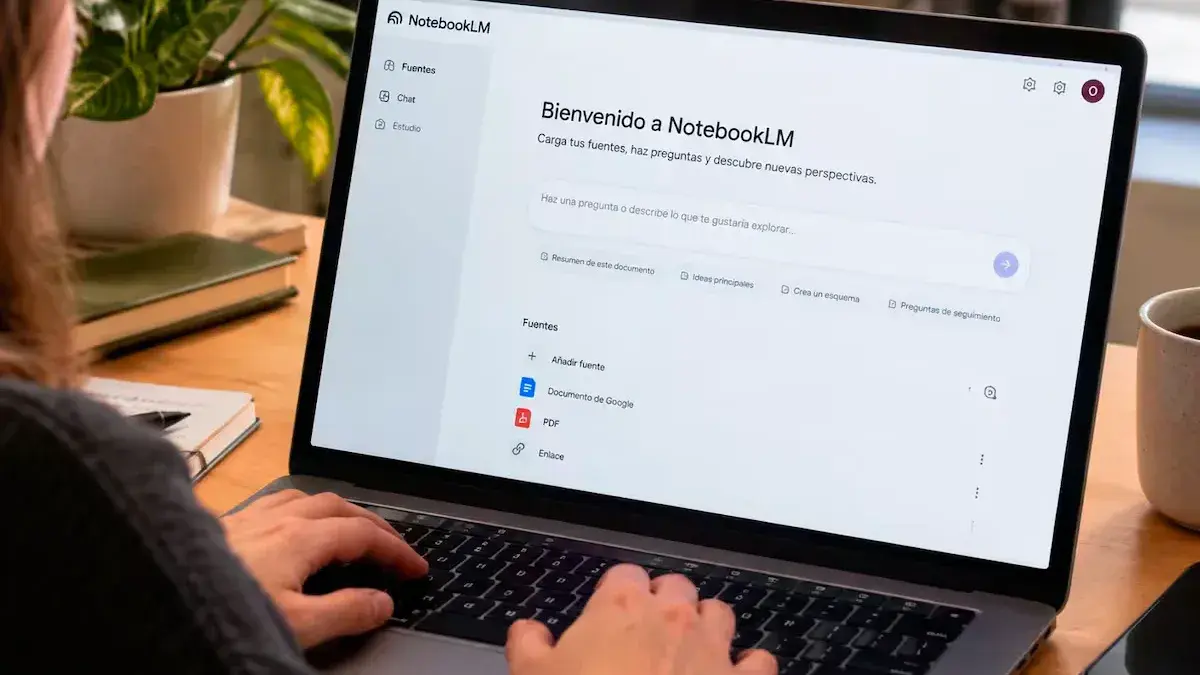 Cómo usar NotebookLM para estudiar, preparar reuniones y organizar información: la guía definitiva