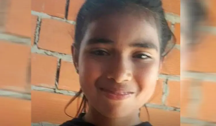 Buscan con canes y buzos a la menor desaparecida en Merlo