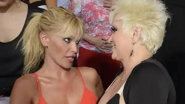 El escándalo entre Nazarena Vélez y Carmen Barbieri en su peor momento