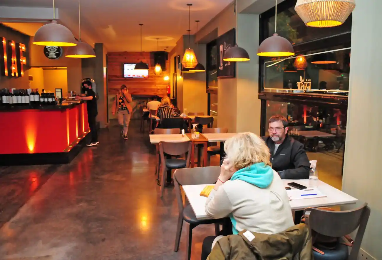 Disminuyó el movimiento nocturno pero preocupa la realización de eventos privados 