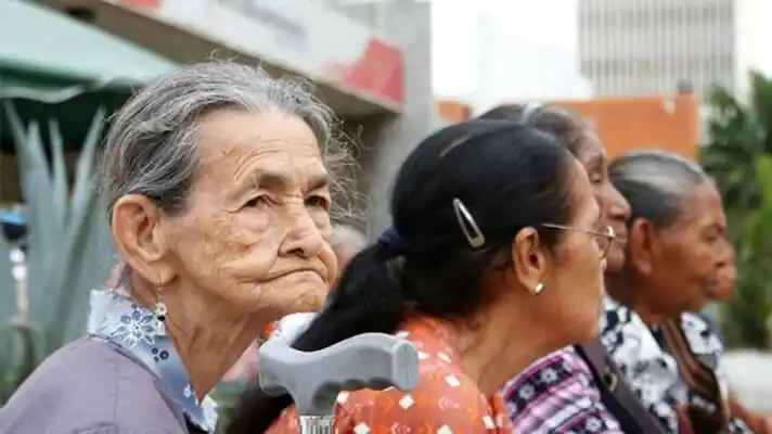 ¡ASÍ O MÁS MISERABLES! Depositan $3.5 a los pensionados y en la defensa de Alex Saab gastaron $170 millones