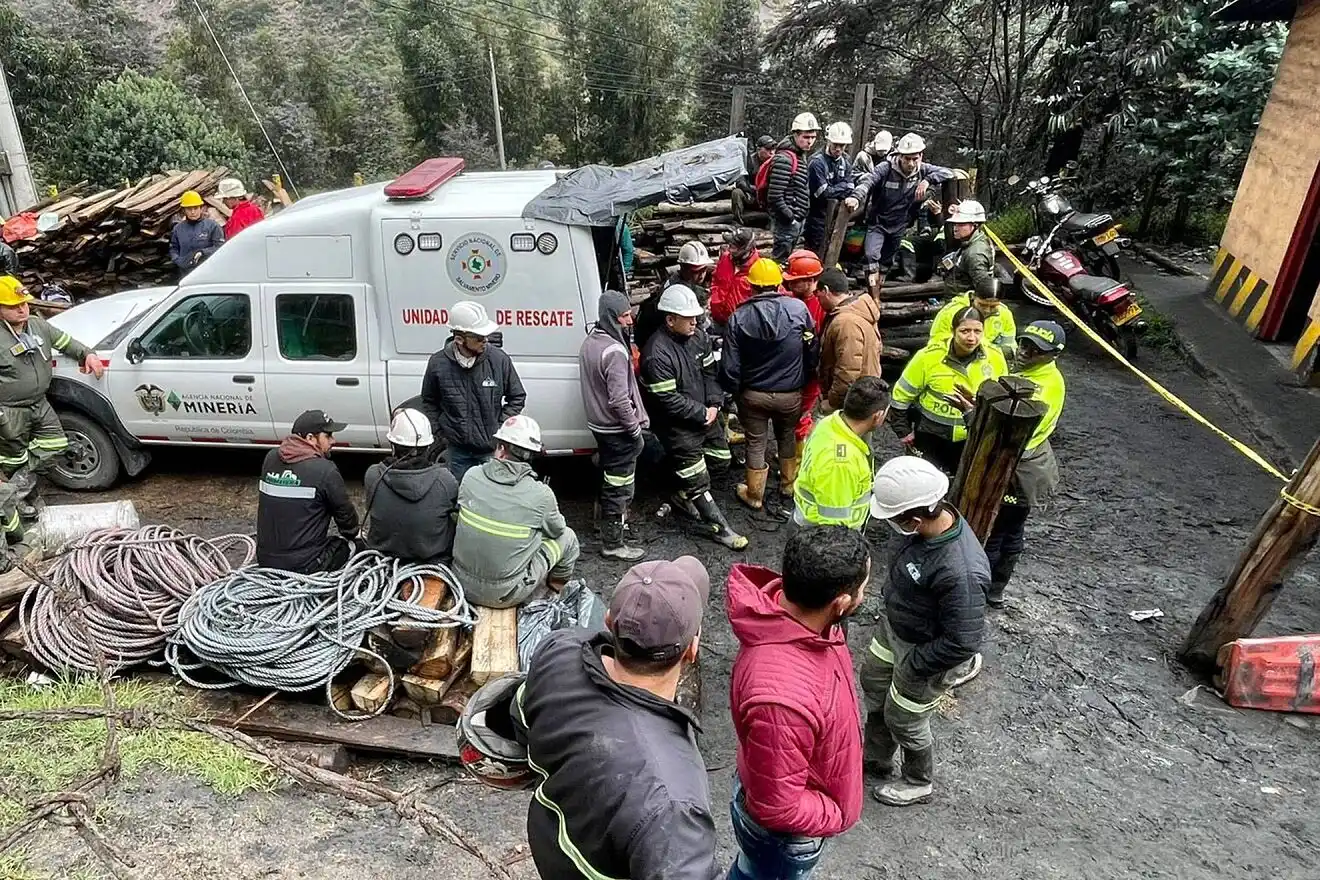 Explosiones en minas de carbón en Colombia; TRATAN DE RESCATAR A 11 PERSONAS ATRAPADAS