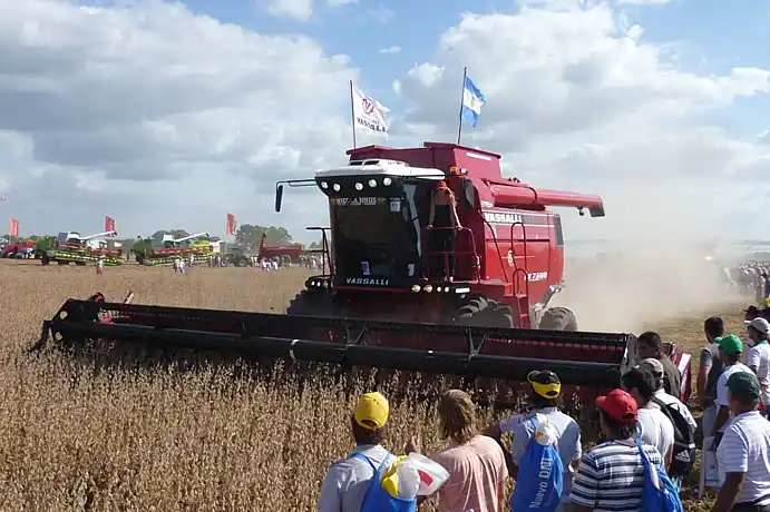Cosechadoras Vassalli presentará stand en Expoagro 2014