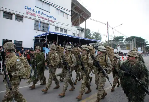 Con el tradicional desfile y actividades culturales, celebrarán un nuevo aniversario de la Independencia