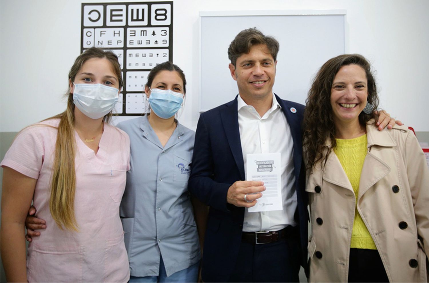 Kicillof recibió la quinta dosis de la vacuna contra el Covid-19