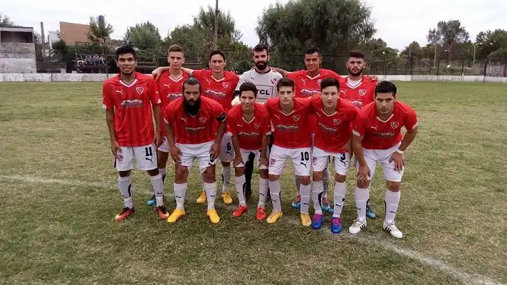 Independiente y Sarmiento igualaron en Pueblo Nuevo