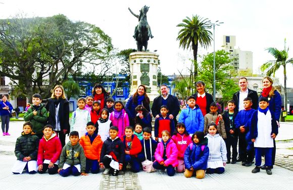 La Escuela Nº 53 San Martín participó del programa cultural “Concordia Late la Patria”