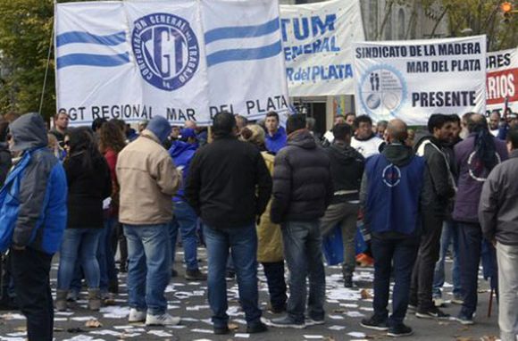 La CGT local y la CTA piden la emergencia alimentaria