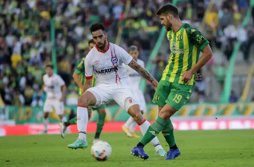 Aldosivi busca cerrar el año en alza