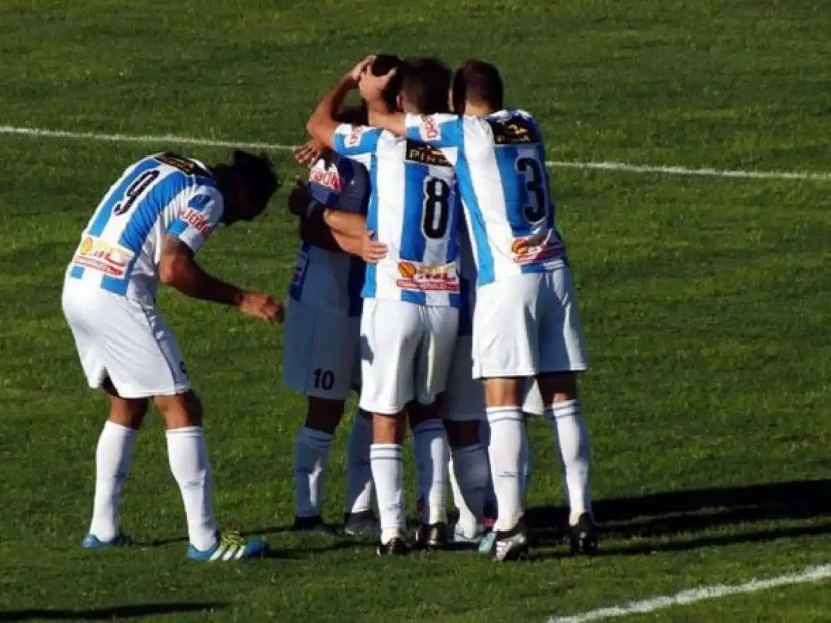 El “9” de Freyre hace su debut en Córdoba