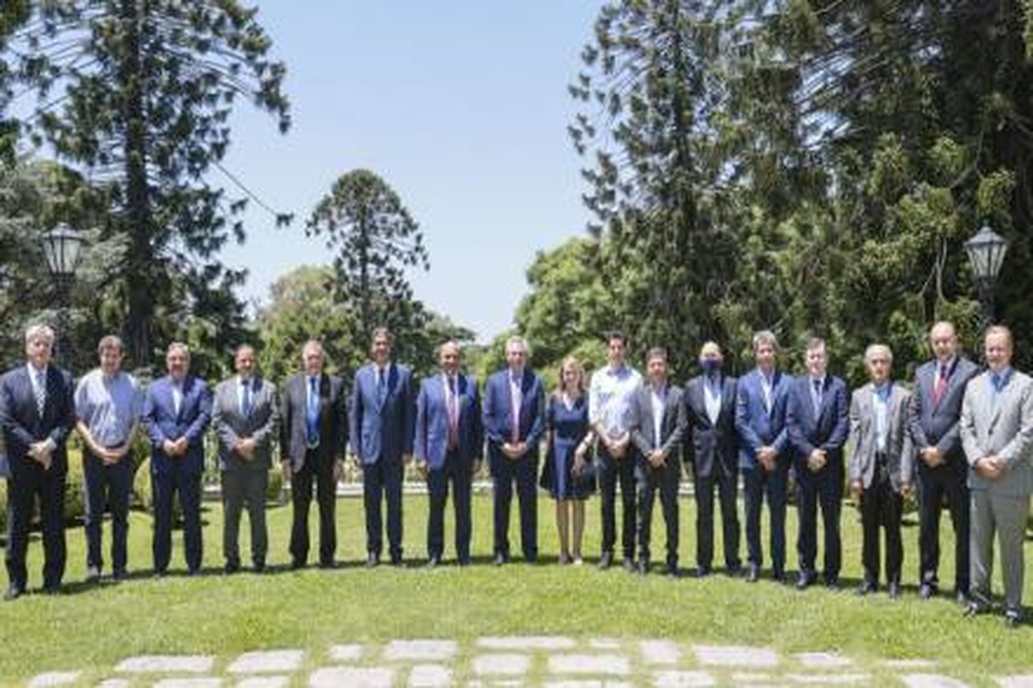 Bordet se reunió con Alberto Fernández para asegurar recursos para la provincia en 2022