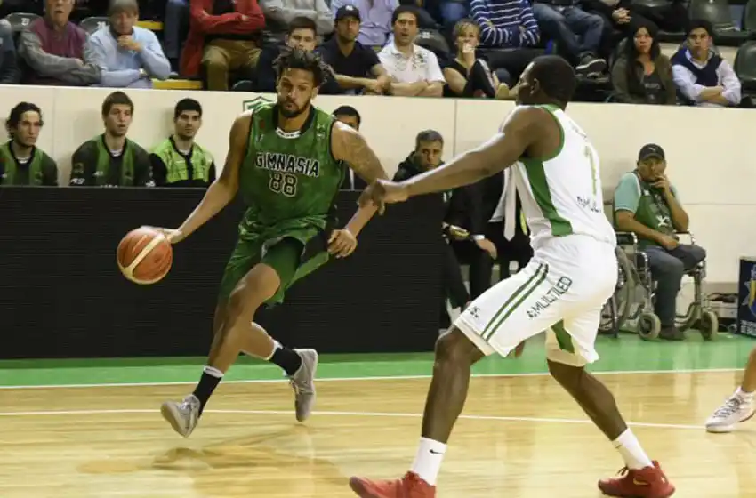 Cory Johnson rescindió y ya hay reemplazante